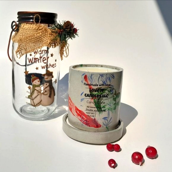 Winter/Christmas/Fall Scented Soy Wax Candles Great for Gifts - Picture 3 of 8
